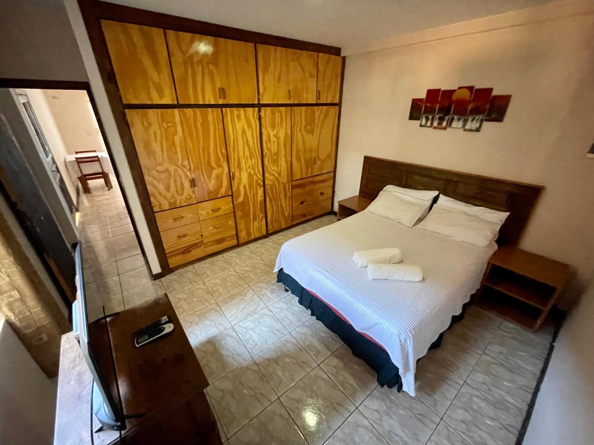 Aparthotel El Tata Puerto Iguazú Zewnętrze zdjęcie